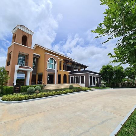 Amara 3Br Pool Villa At Boulevard Tuscany Chaam - Huahin Cha-Am Exterior photo